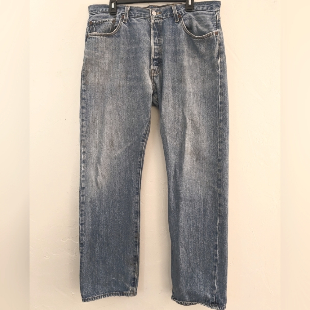 Levi's Vintage 501 Button Fly Blue Denim Jean W38 L32